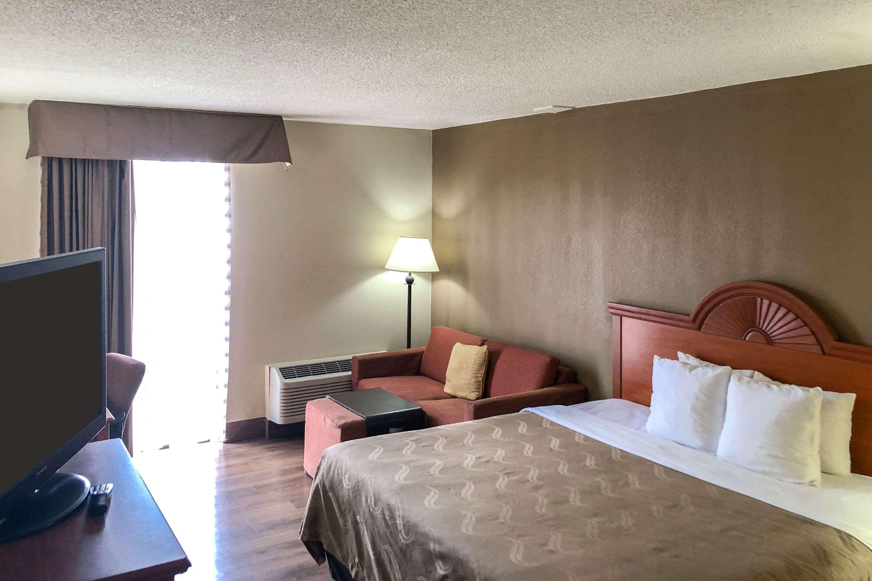 Quality Inn Near Joint Base Andrews-Washington Area Camp Springs Exterior foto